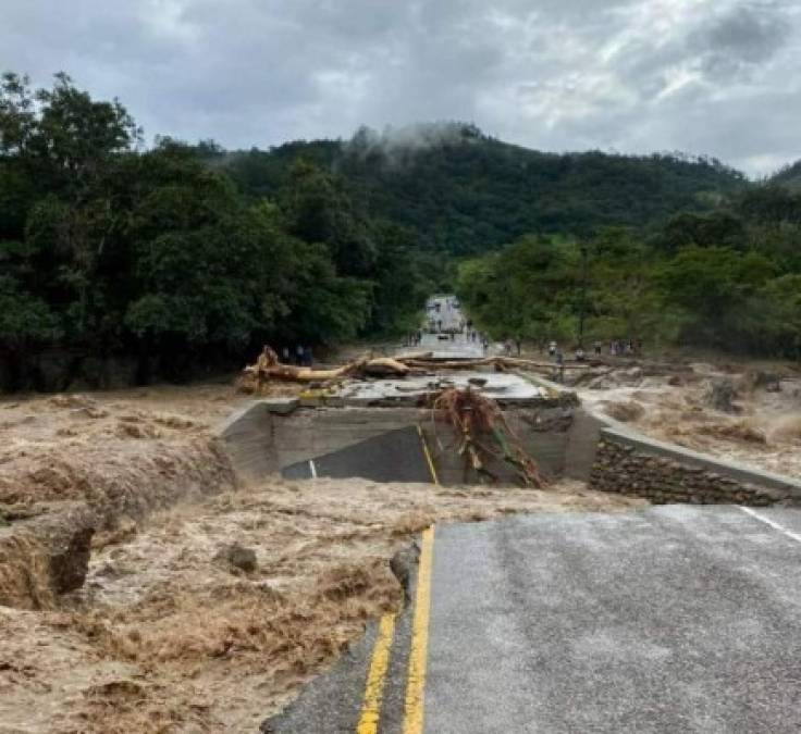 Impactantes imágenes del colapso del río Higuito que conecta Lempira y Copán (FOTOS)