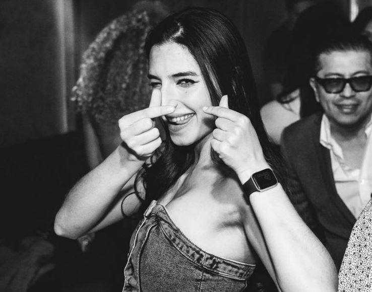 Or Abraham: la bella y “armada” guardaespaldas de JLo