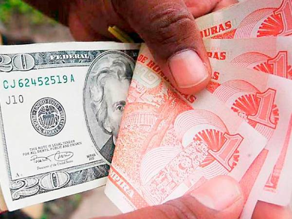 En la semana del 21 al 25 de julio, el TCR varió de 26.2237 a 26.2560 lempiras por dólar, con un deslizamiento de 3.23 centavos.