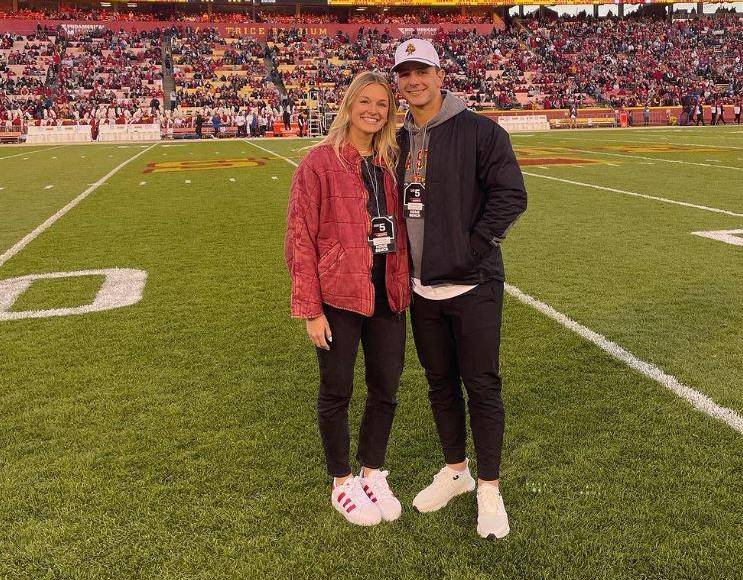 Defensora y atlética, así es Jenna Brandt, la novia de Brock Purdy