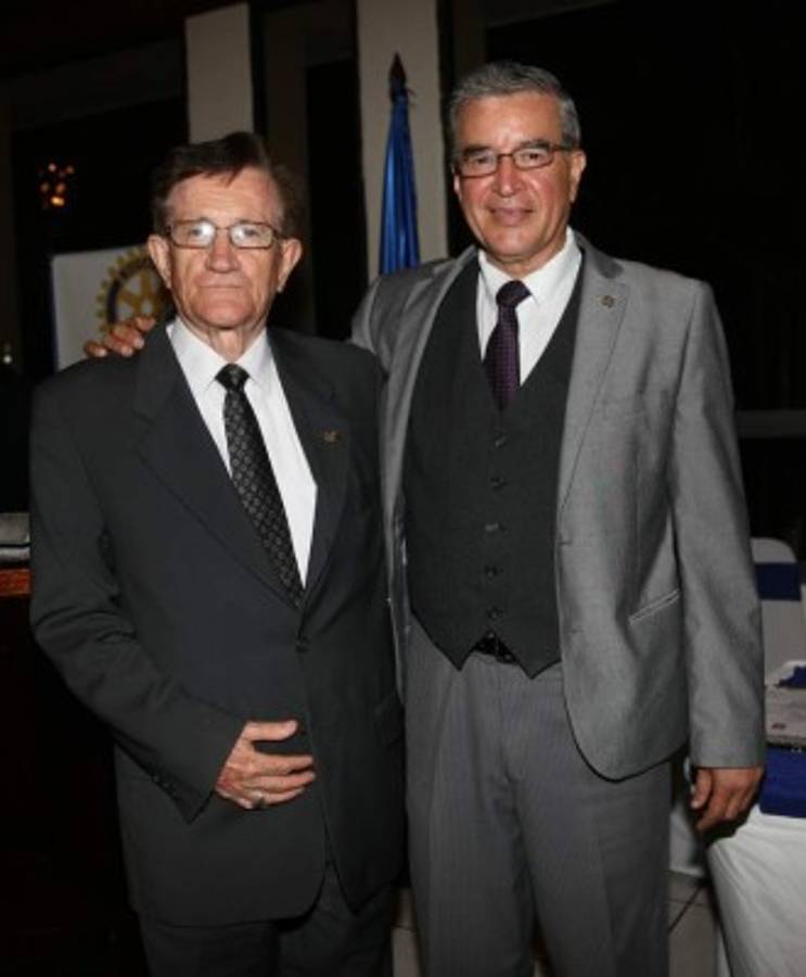 Nueva directiva de Club Rotario Kaputzihil