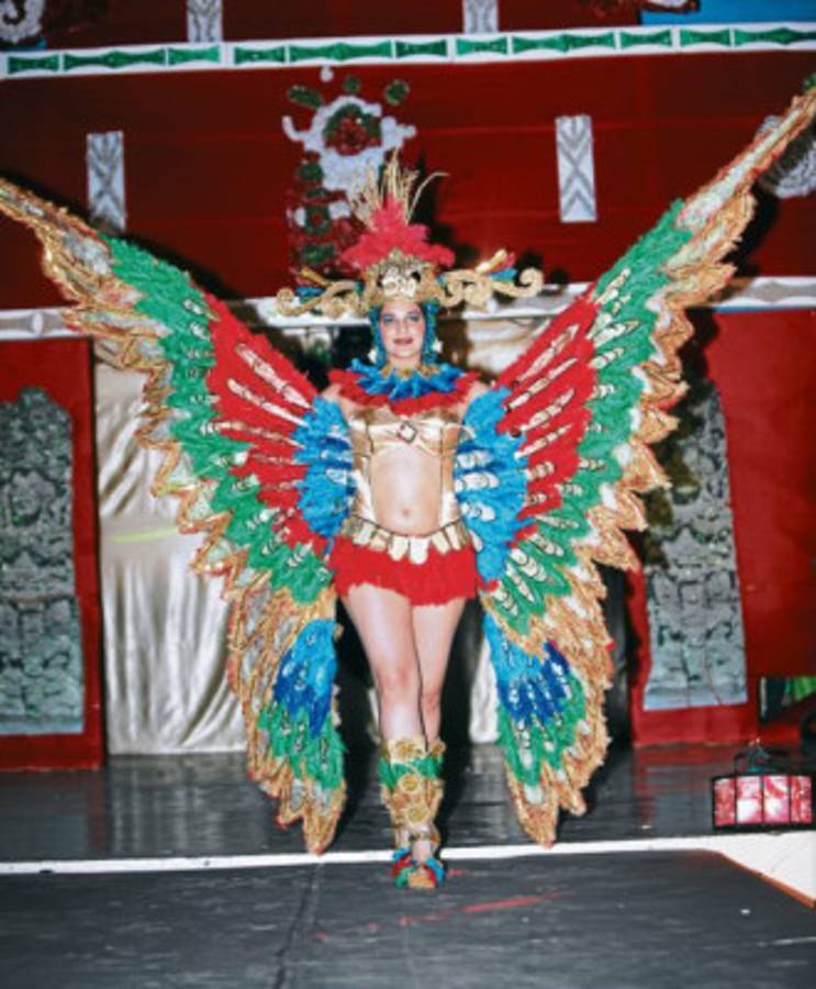 Honduras: Trajes típicos de la civilización maya en el Festival Nacional del Maíz 2012
