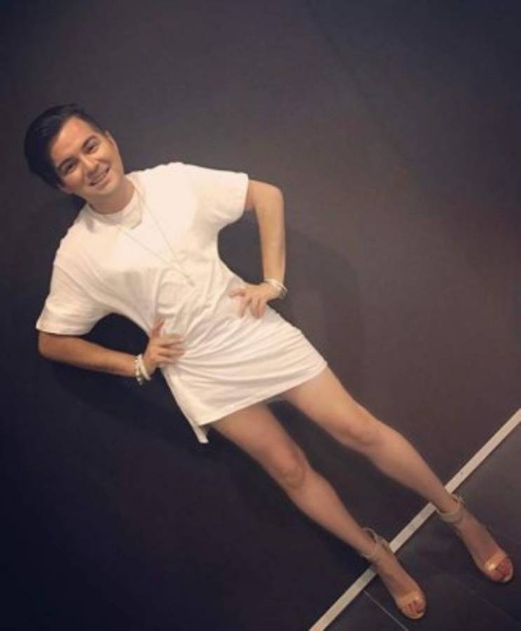 Así presumió sus piernas.