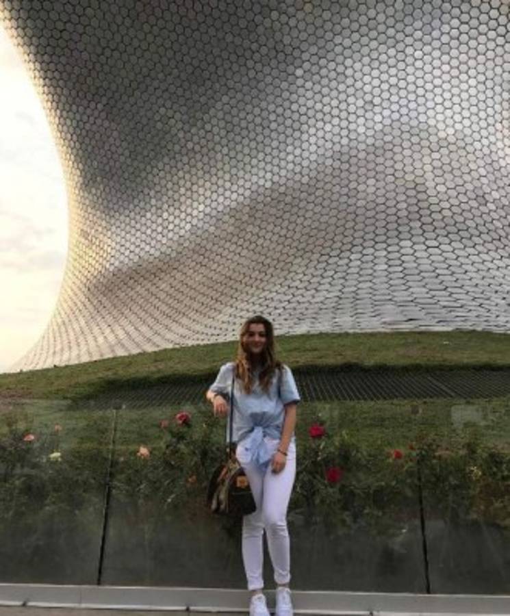 FOTOS: La sexy y bella hija de Alicia Villareal causa alboroto a sus 18 años