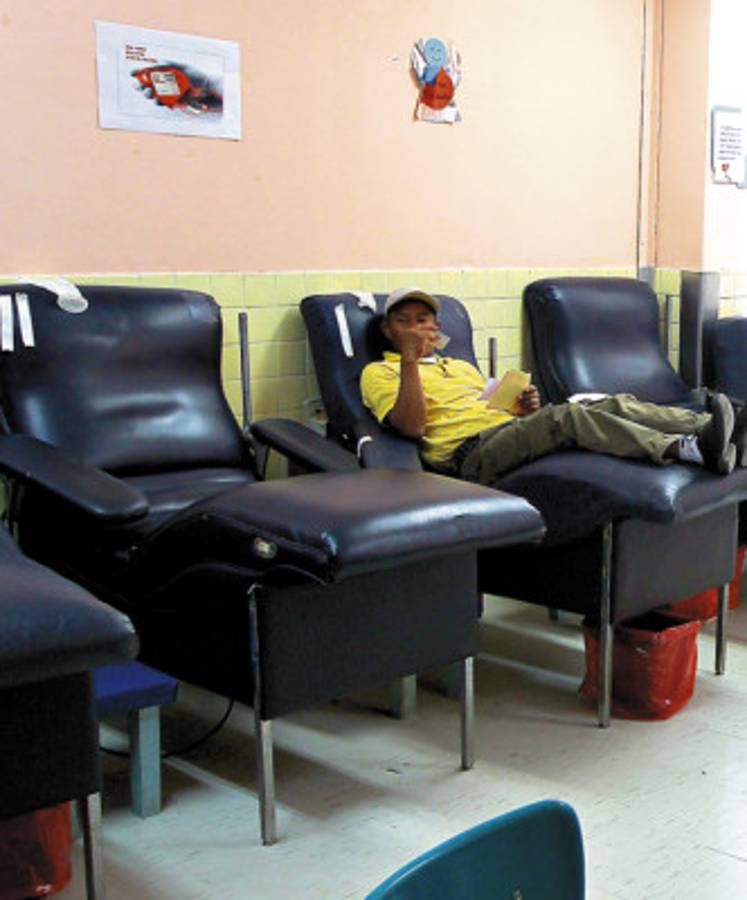 Hospital Escuela reportó pocos donantes de sangre
