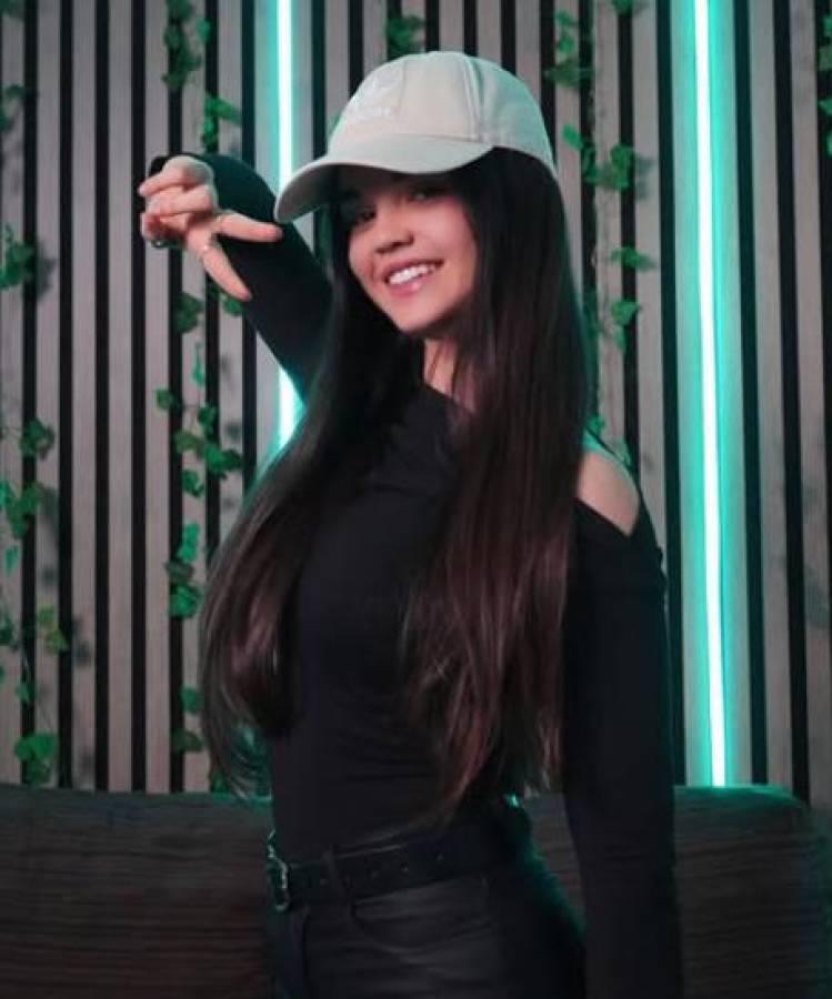 Carla García Alarcón, la bella árbitra que es tendencia; me han coqueteado en pleno partido