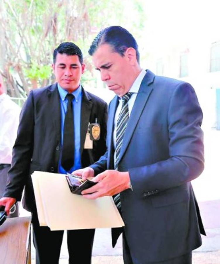 Se postulan 127 aspirantes a cargos en CNE, TJE y RNP