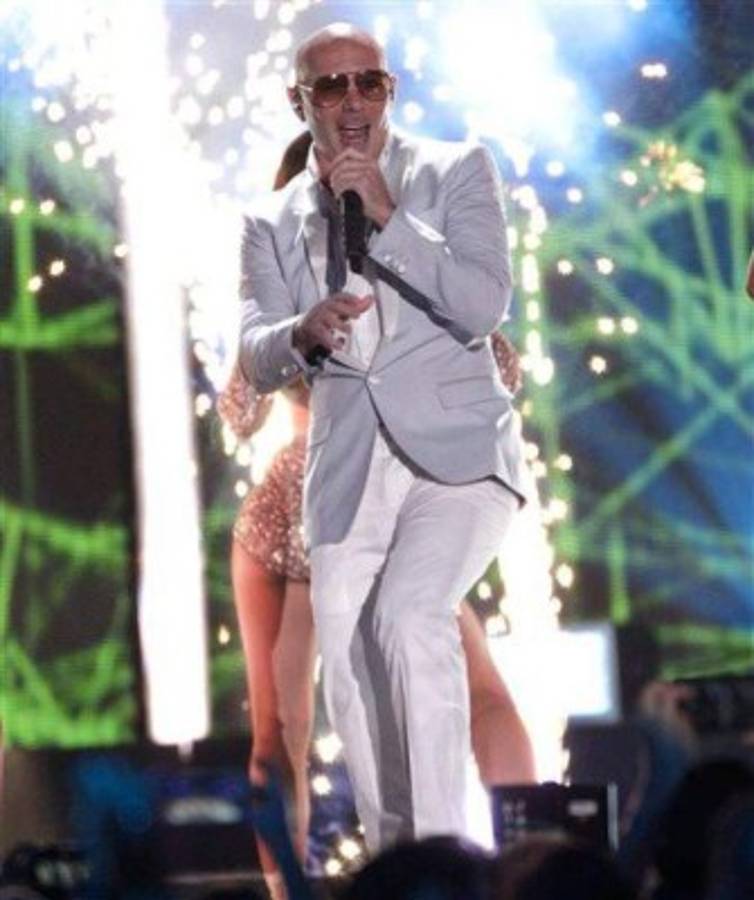 Pitbull tendrá su estrella en el Paseo de la Fama de Hollywood