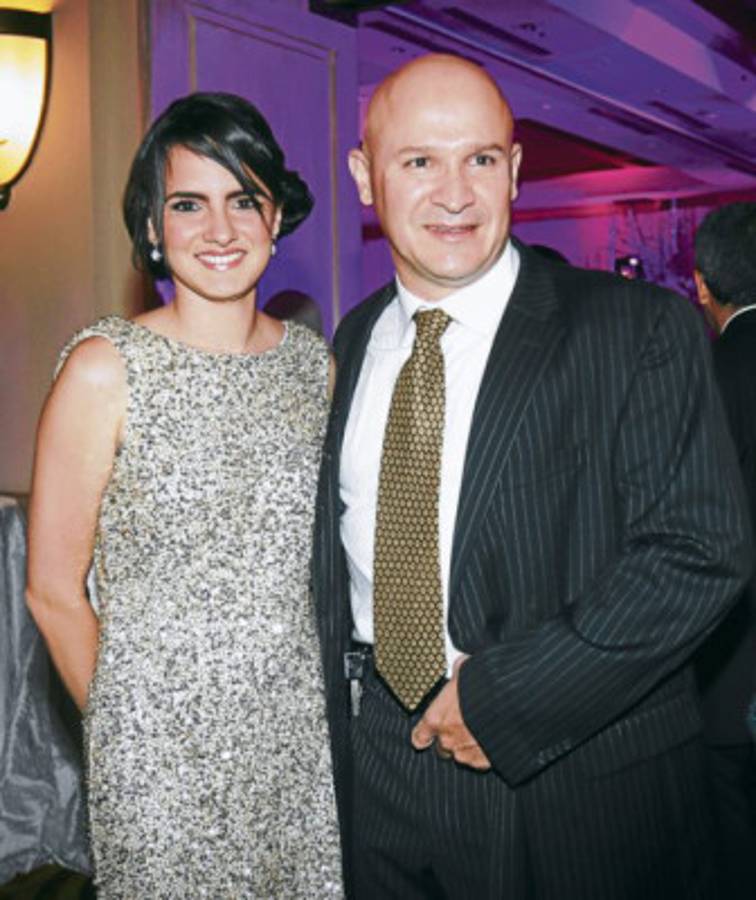 Júbilo por los esposos Roberto Jaar y Karine Jaar