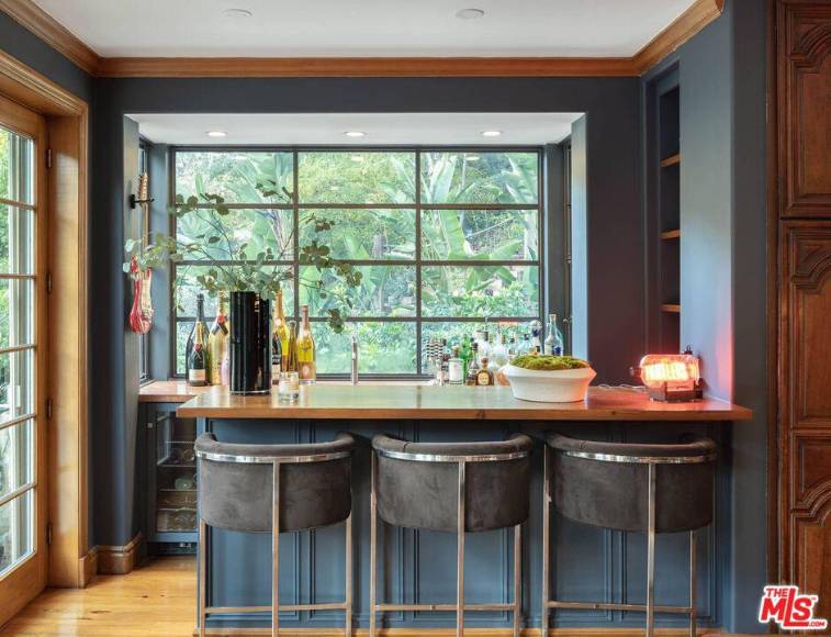 Así es por dentro la imponente mansión que Jennifer López puso a la venta en LA