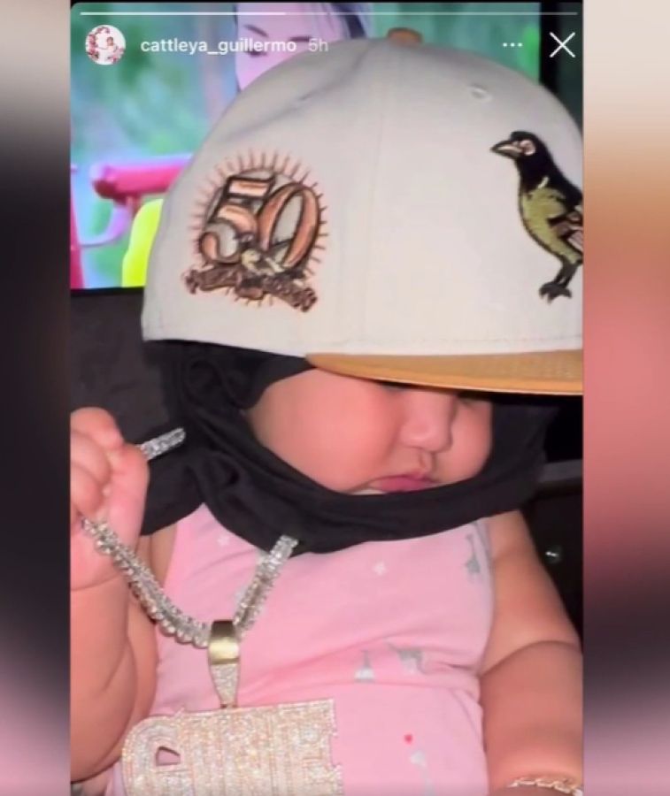 Yailin ‘La más viral’ es criticada por publicar a su hija con joyas