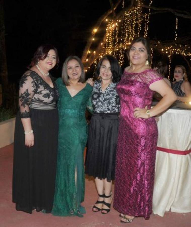 Una noche de dicha estudiantil