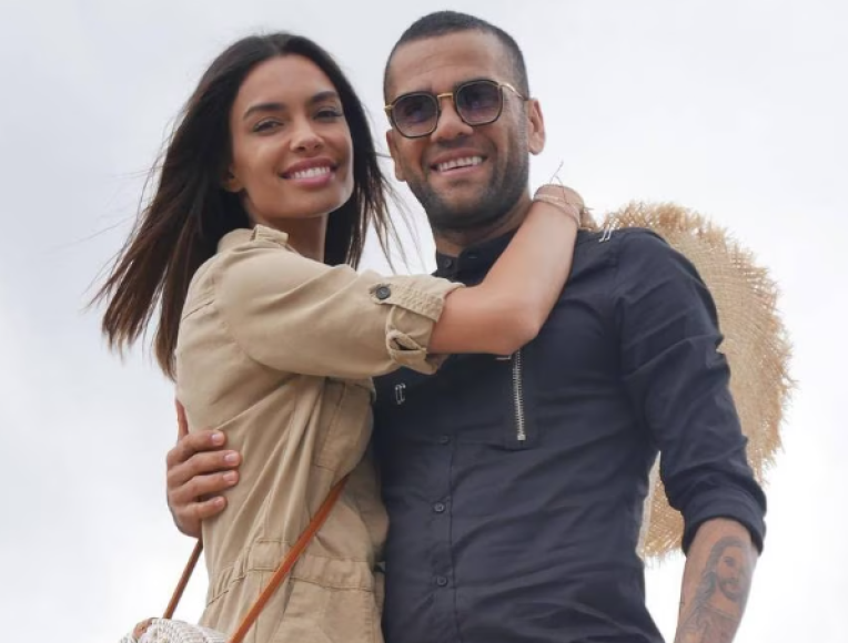 Joana Sanz confiesa la razón por la que no se divorció con Dani Alves