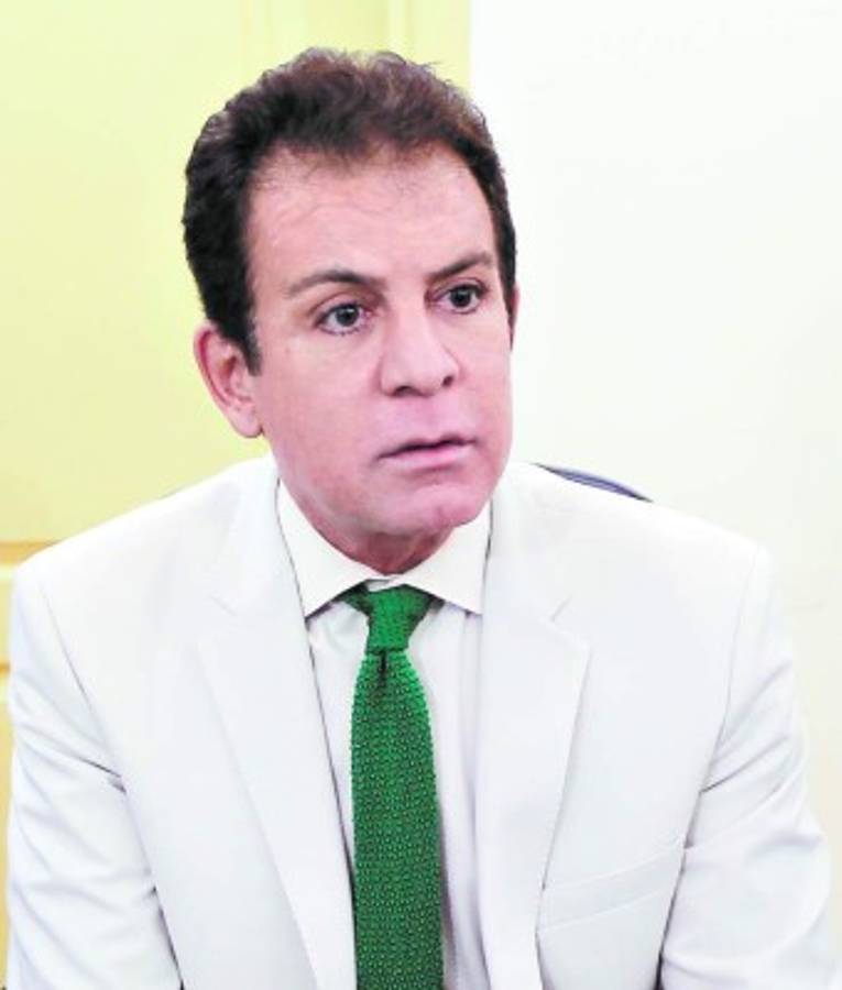 Partidos de oposición dicen que dialogarán si tienen decreto