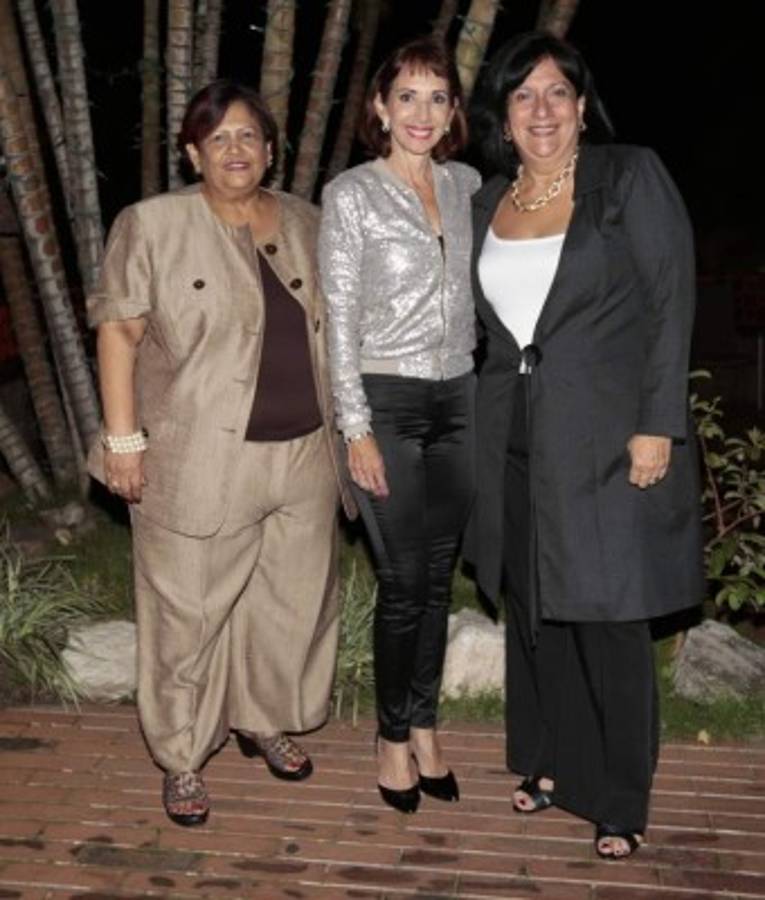 Sorpresas y mucha diversión para despedir a Gabriela