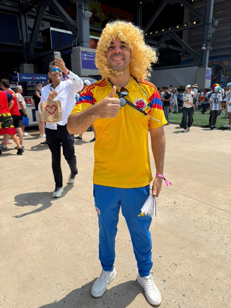 Messi sorprende con lo que hizo, bellas chicas deslumbras y afición catracha en final del Mundial 2026