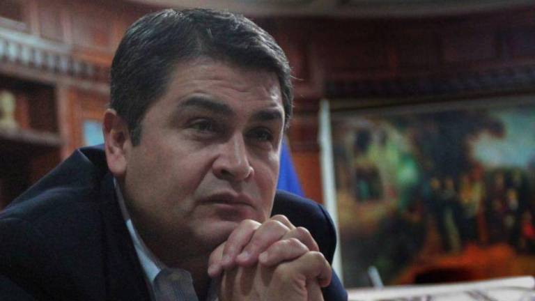 Fiscalía de EUA pide a juez negar solicitud de la defensa de repetir juicio de Juan Orlando Hernández