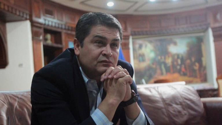 Fiscalía de EUA exige cadena perpetua y millonario decomiso contra JOH