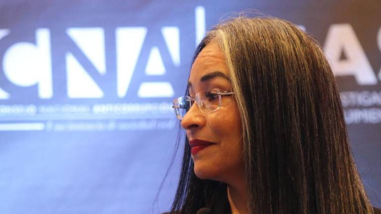 Juicio contra JOH es un espejo para actuales autoridades: Gabriela Castellanos