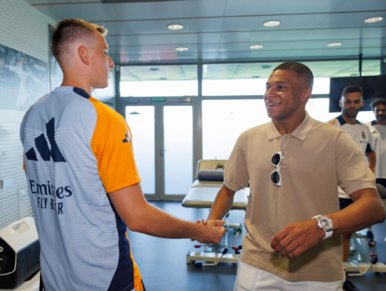 Mbappé y el encuentro con sus nuevos compañeros en el Real Madrid; La sorpresa que se llevó