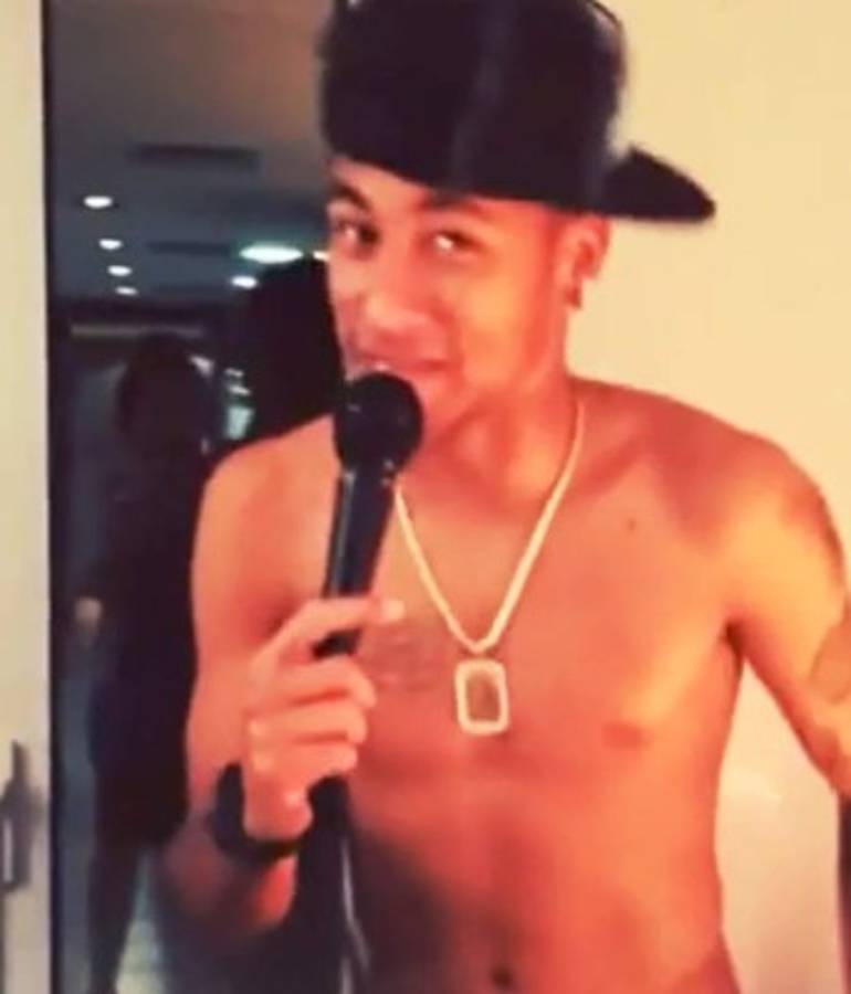 Neymar muestra sus dotes de rapero en las redes sociales&nbsp;&nbsp;