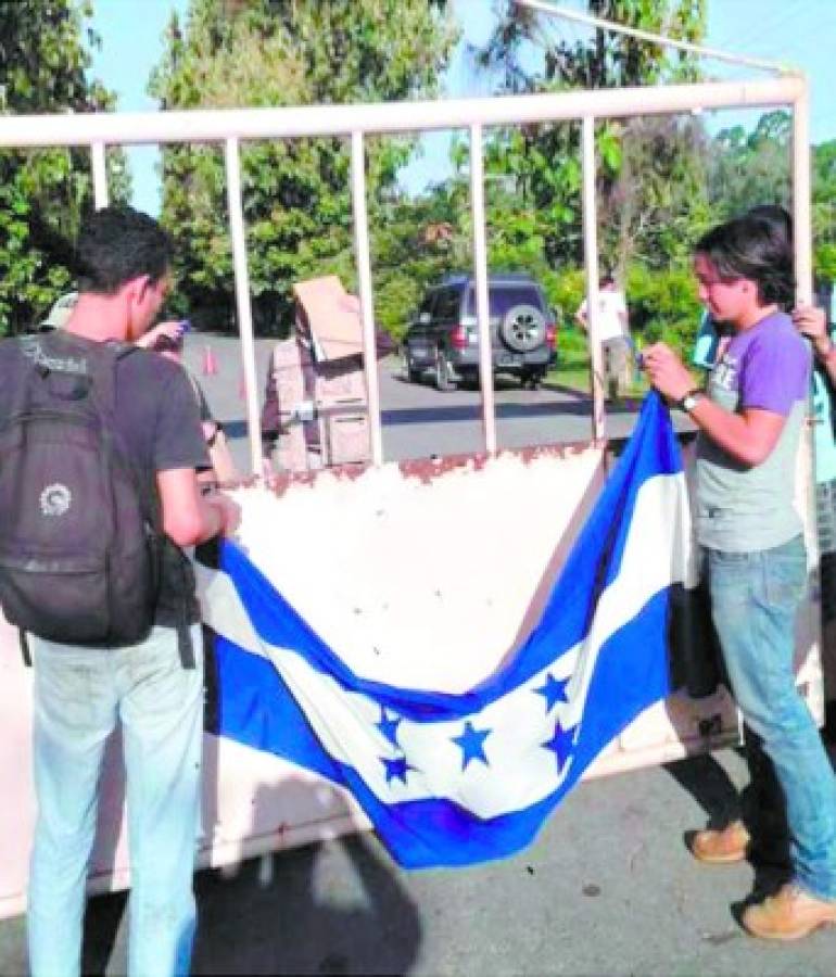 Honduras: Estudiantes se declaran 'listos para la represión”