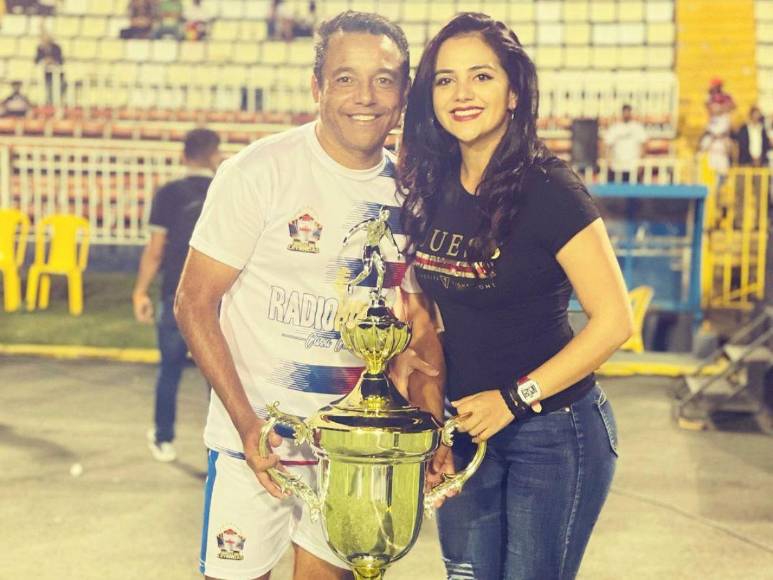 Novia de Dani Turcios sorprende al anunciar que está embarazada