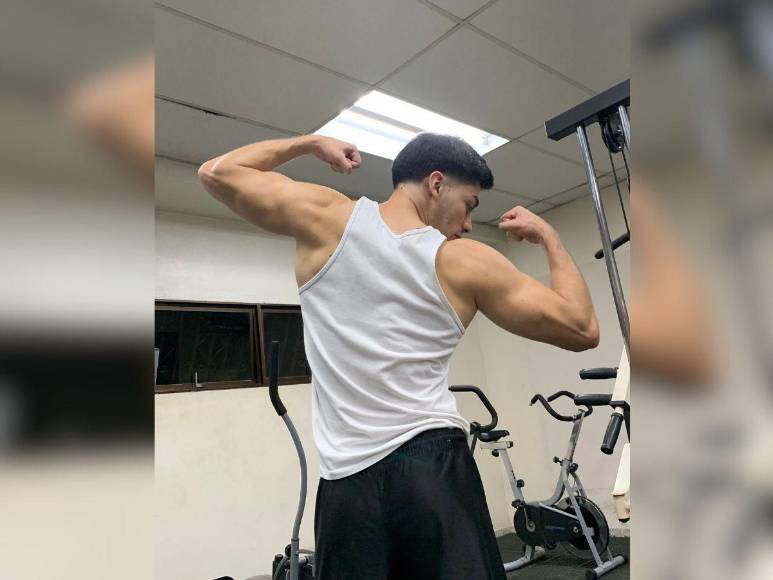 Modelo e influencer: así es Miguel Marichal, nuevo rostro de la televisión hondureña