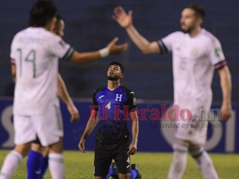 Tristeza catracha y celebración azteca: Las imágenes del triunfo de México ante Honduras
