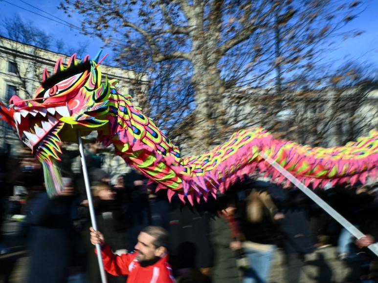 Bailes y disfraces: así se vivió la celebración del Año Nuevo chino en diferentes partes del mundo