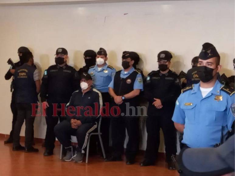 En imágenes: así fue la presentación del extraditable Juan Carlos ‘El Tigre’ Bonilla