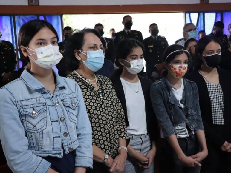 Así fue el sepelio del general de aviación José Enrique Soto Cano en La Paz