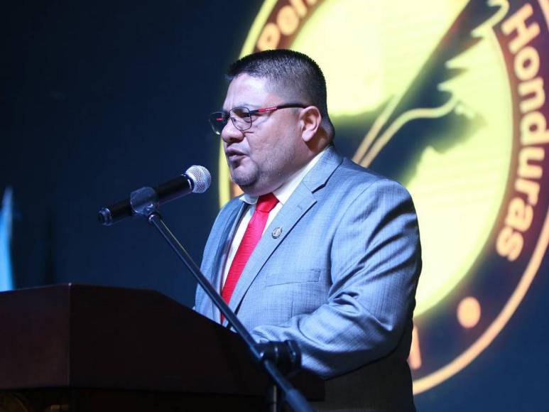 Imágenes de la ceremonia de entrega del premio Álvaro Contreras 2023