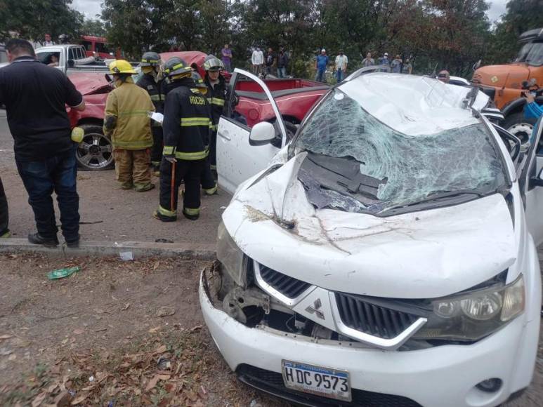 Explosión de llanta y alta velocidad: lo que habría originado accidente en anillo periférico