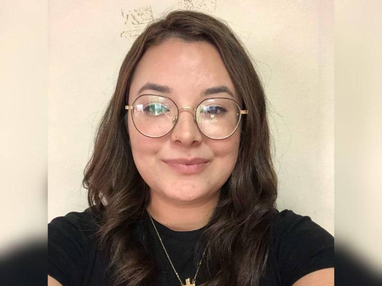 ¿Quién es María Elisa Casanova, la novia de Fausto Cálix, director de Aduanas?