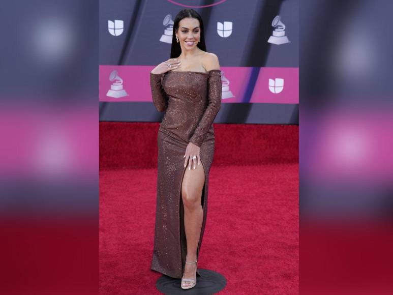 Estos fueron los mejores looks de la alfombra roja de los Latin Grammy 2022