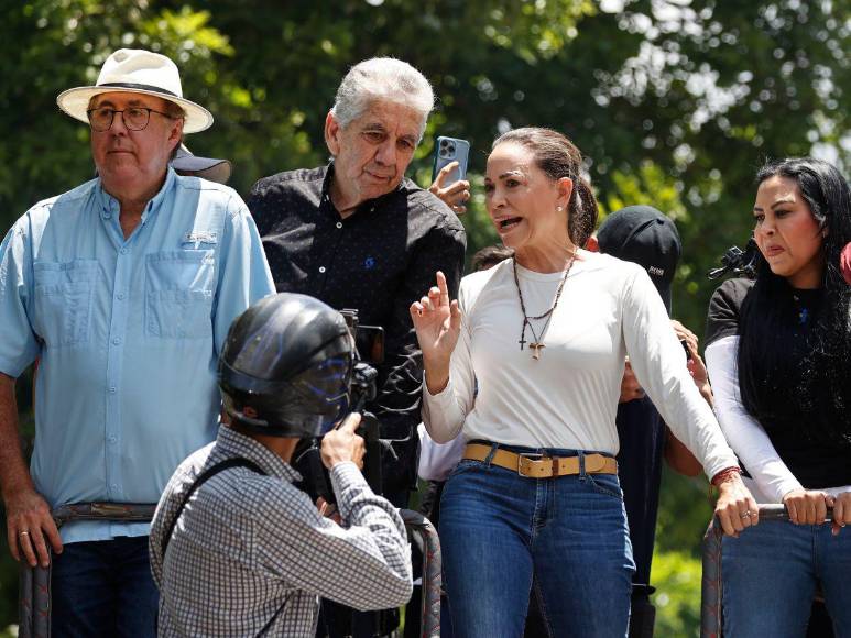Venezolanos vuelven a las calles e intensifican rechazo al triunfo de Maduro