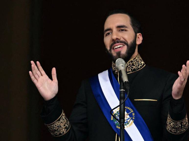 ¡Elegante y distinguido! Así lució Nayib Bukele en su segunda toma de posesión en El Salvador