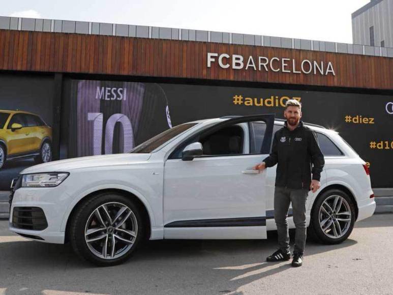 Costosos y con significado especial: Así es la colección de lujosos autos de Lionel Messi