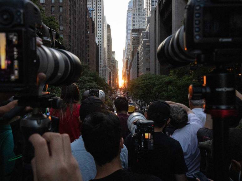 ¿Qué es Manhattanhenge, el fenómeno solar que afecta Nueva York?