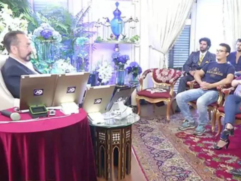 ¿Quién es Adnan Oktar, el telepredicador que ocultaba una red de explotación sexual?