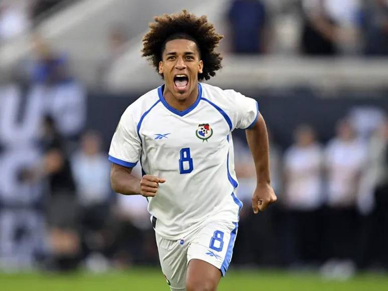 Fichajes: Real Madrid confirma baja y va por un defensor, Barcelona lanza oferta