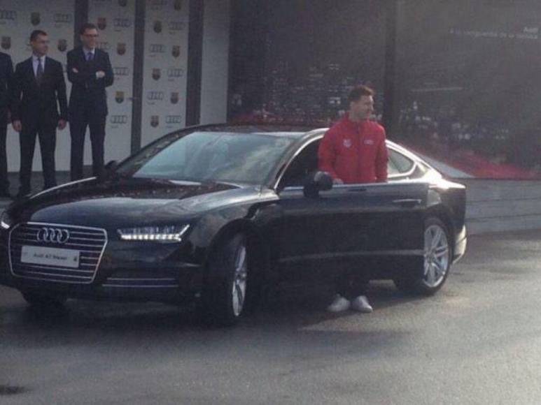 Costosos y con significado especial: Así es la colección de lujosos autos de Lionel Messi