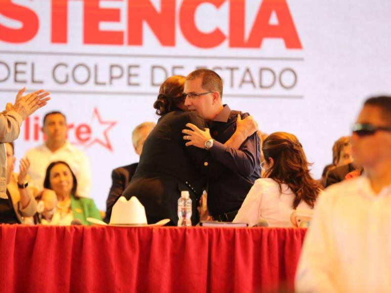 Invitados internacionales presentes en la conmemoración de 15 años del golpe de Estado