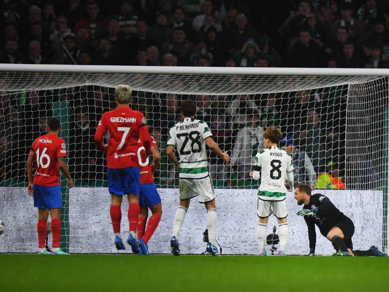 Así celebró Luis Palma su primer gol de la Champions League