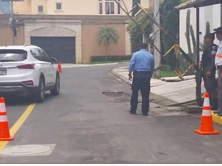 “¡Viva Juan Orlando!”, así llegan personas a la casa de Ana García tras sentencia de JOH