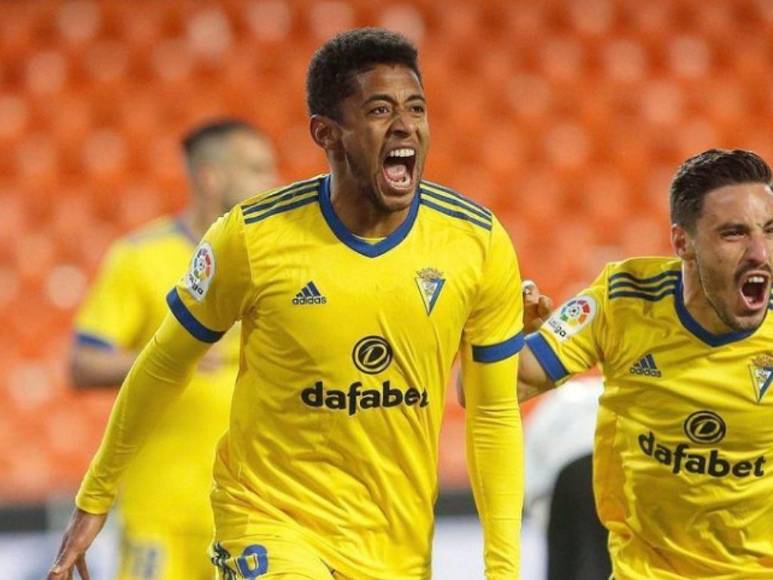 Hombre de familia y entregado a Dios, así es la vida de Antony “Choco” Lozano más allá del fútbol