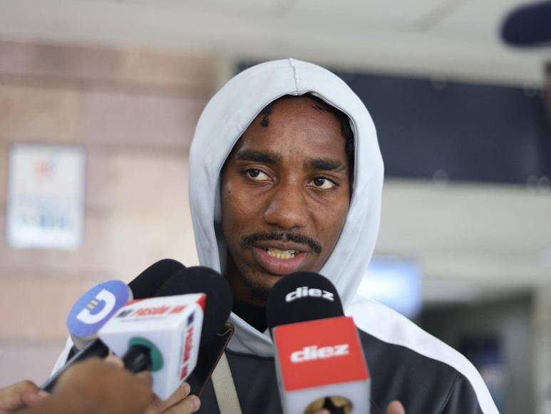 Así llegaron los legionarios a Honduras para entrenar y encarar a México