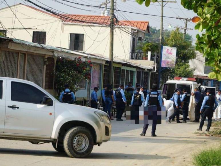 Cuatro hombres y una mujer fueron asesinados mientras departían frente a una vivienda: lo que se sabe de la masacre en San Pedro Sula