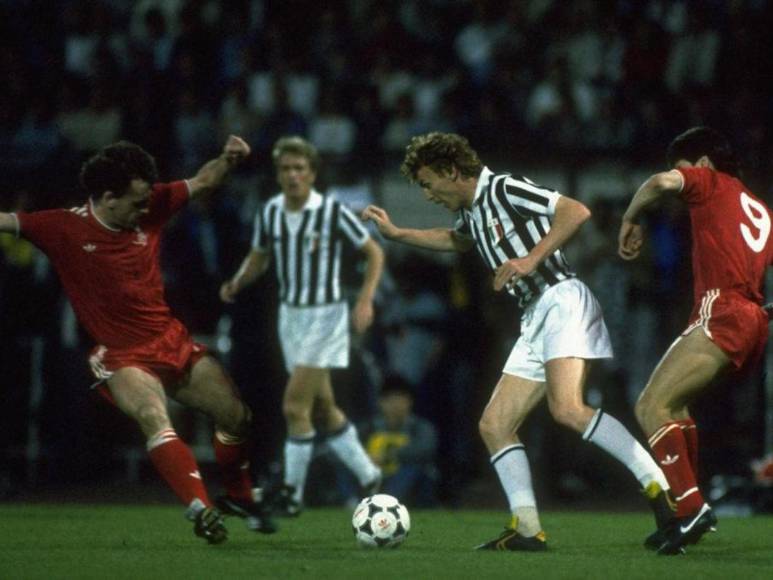 ¿Cuáles son los equipos que más finales de Champions League han perdido?